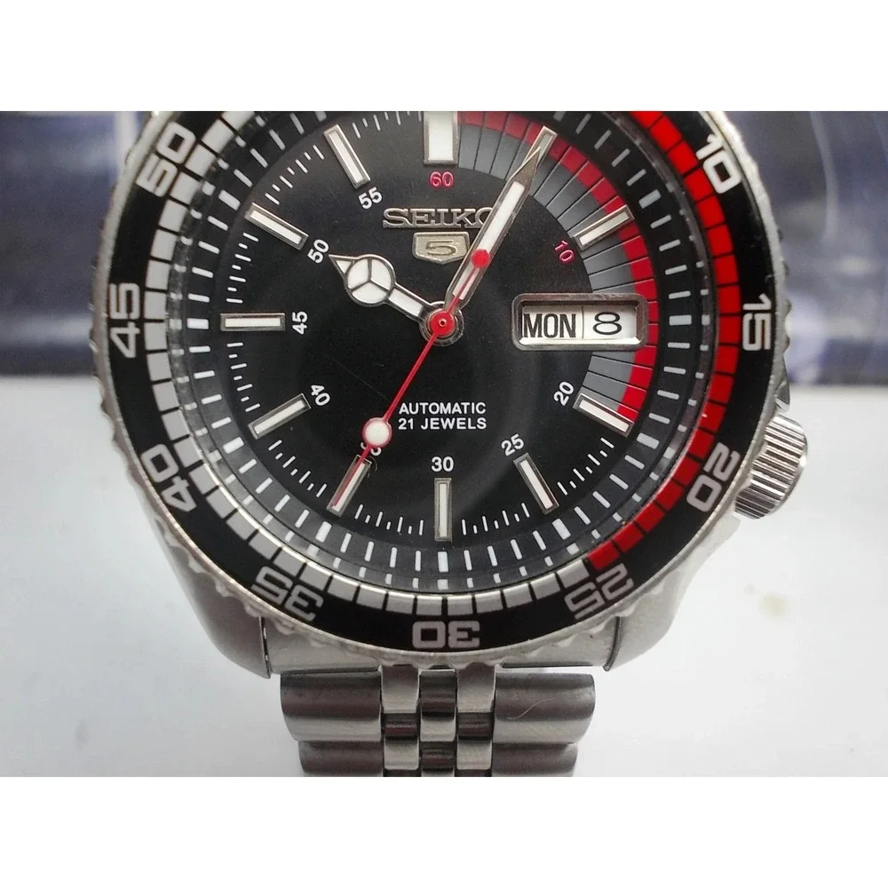 SEIKO SCUBA DIVERS SKX007 AUTO MENS WATCH 7S26-0020 'BLACK SEIKO 5' (SN 6N1065)